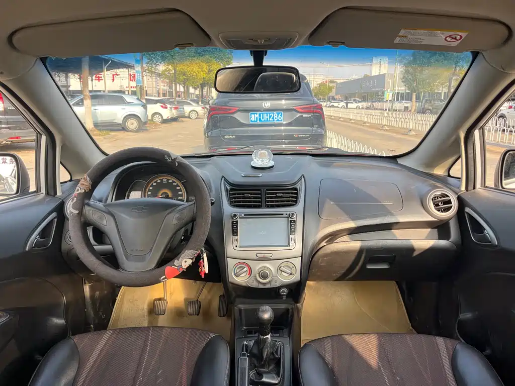 Sail 2013 Sedan 1.2L Manual Fashionable Happy Edition купить на сайте DeffCars