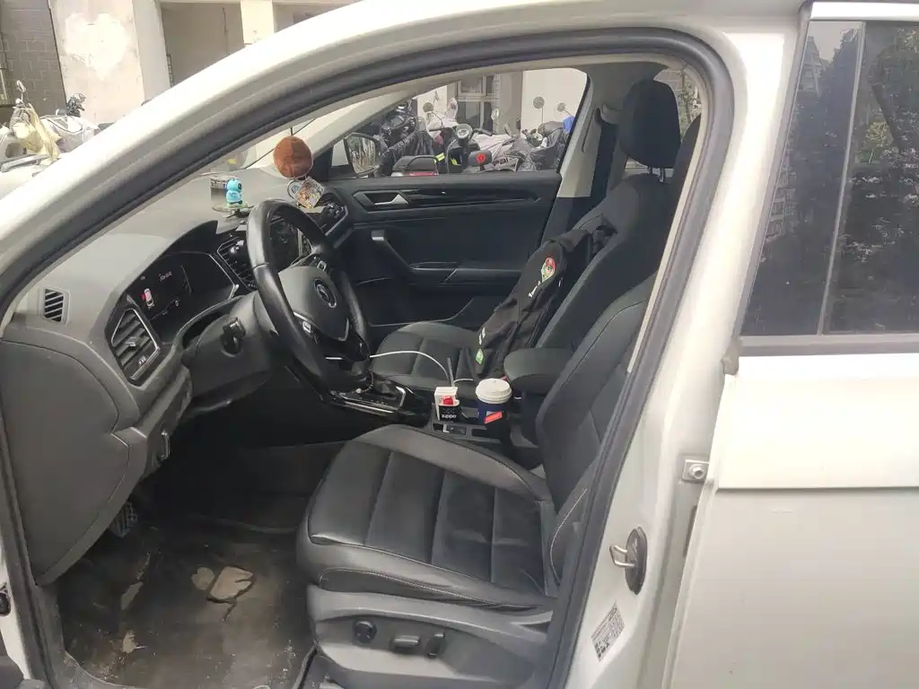 T-ROC 2022 model 280TSI DSG two-wheel drive comfort PLUS купить на сайте DeffCars