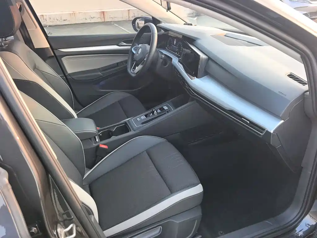 Golf 2021 280TSI DSG Pro купить на сайте DeffCars