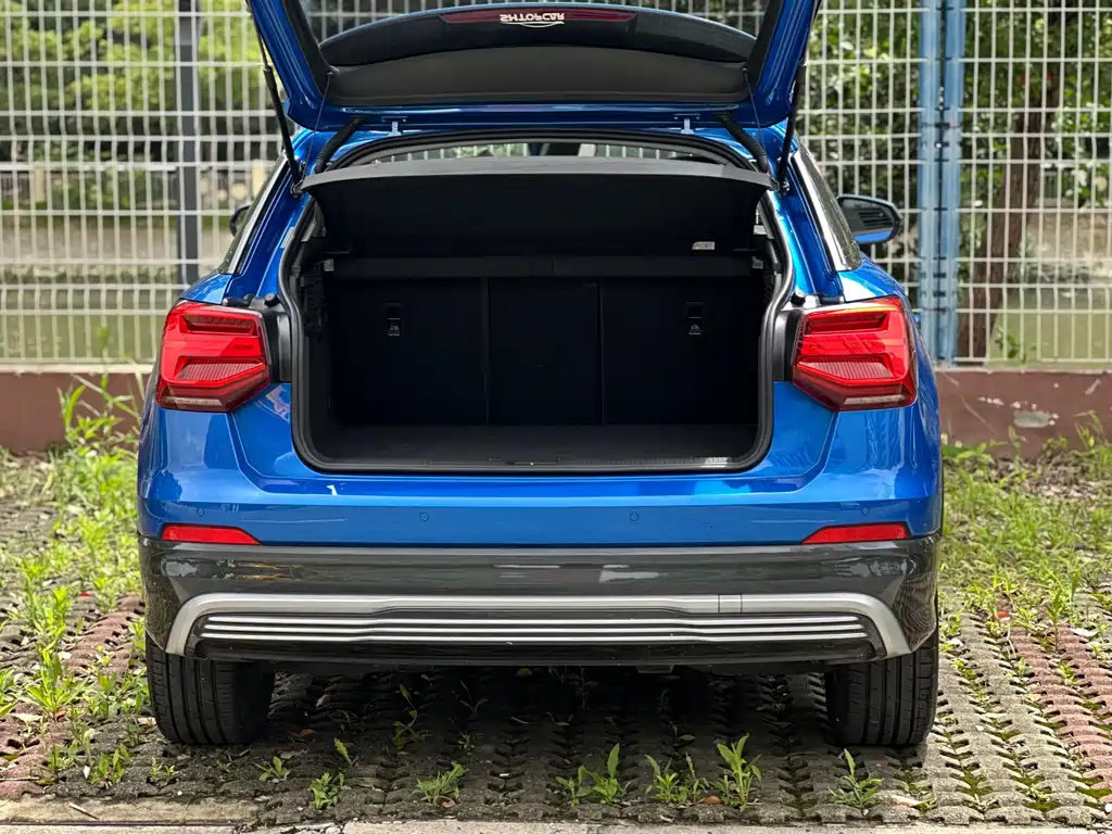 Audi Q2L e-tron 2019 Q2L e-tron pure electric smart cool model купить на сайте DeffCars