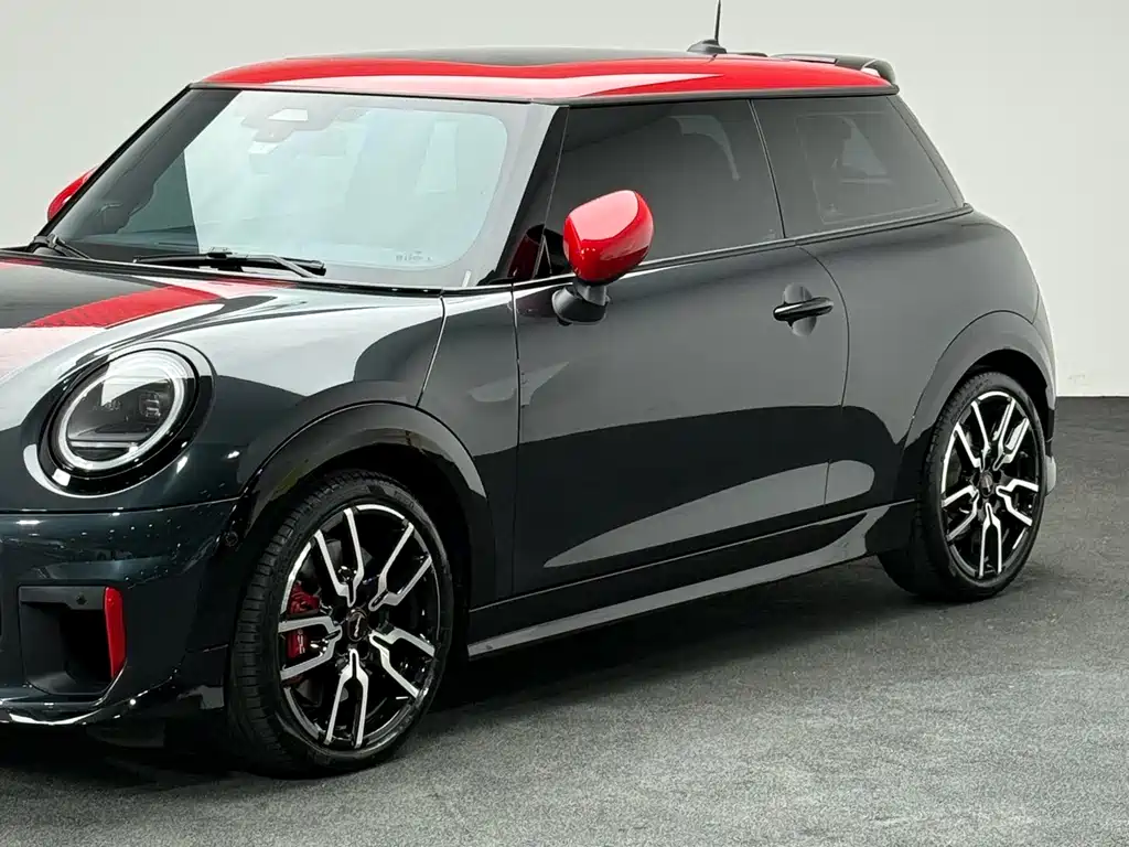 MINI JCW 2025 JOHN COOPER WORKS купить на сайте DeffCars