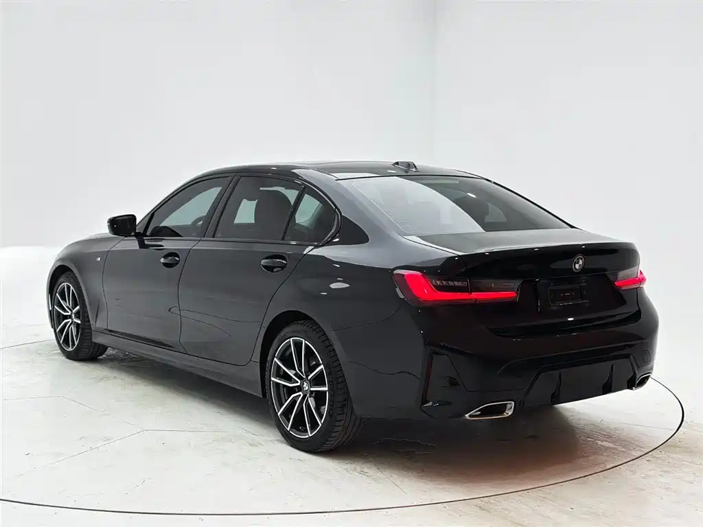 BMW 3 Series 2023 320Li M Sports Package купить на сайте DeffCars