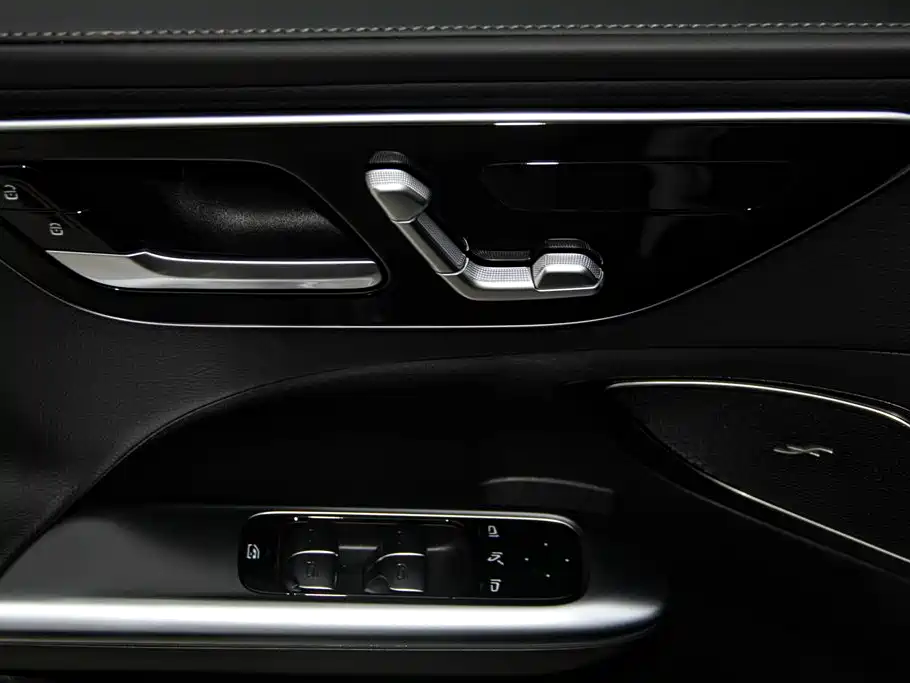 Mercedes-Benz C-Class 2025 C 260 L Sports Edition купить на сайте DeffCars