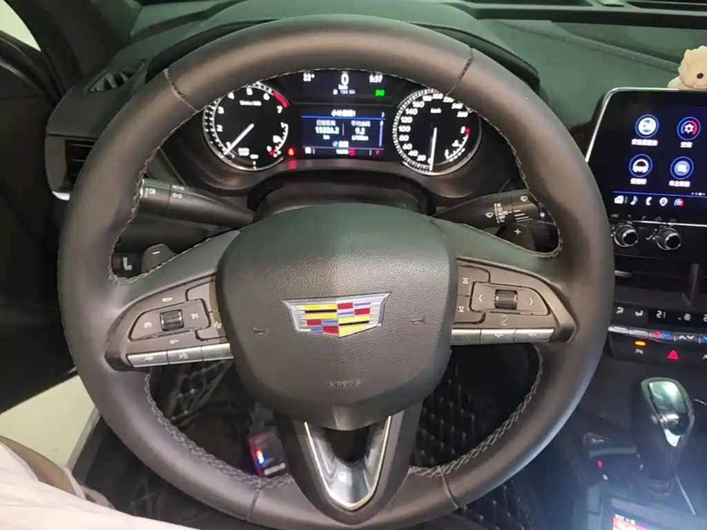 Cadillac CT4 2023 25T luxury model купить на сайте DeffCars