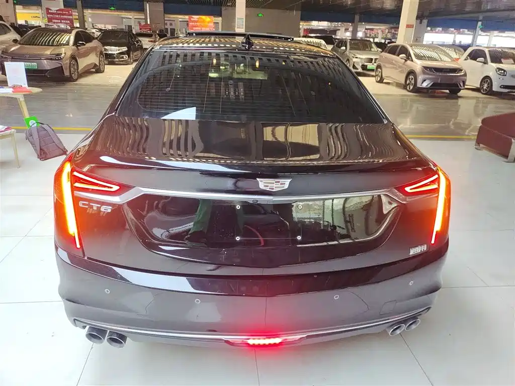 Cadillac CT6 2022 28T Fashion Model купить на сайте DeffCars