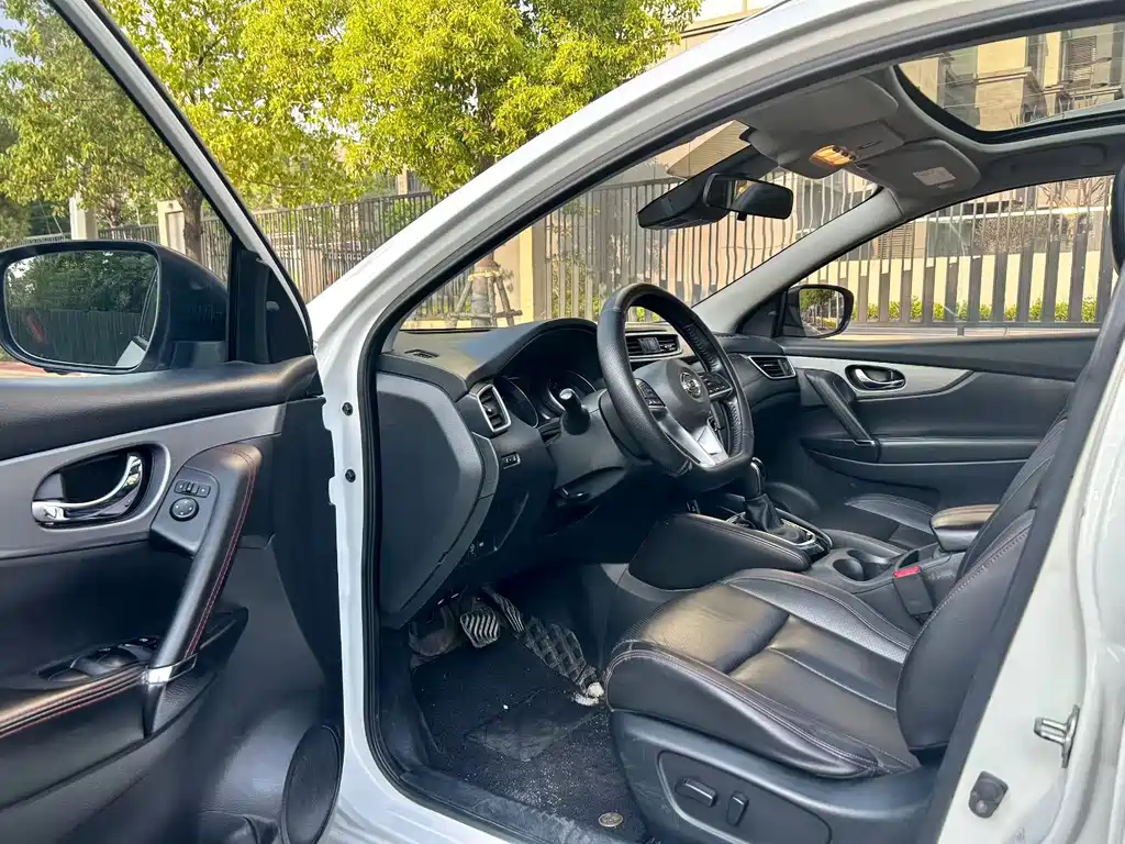 Qashqai 2021 2.0L CVT Luxury Pilot Edition купить на сайте DeffCars