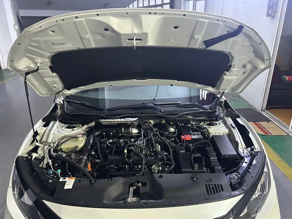 Civic 2019 180TURBO CVT Sports Edition National VI купить на сайте DeffCars