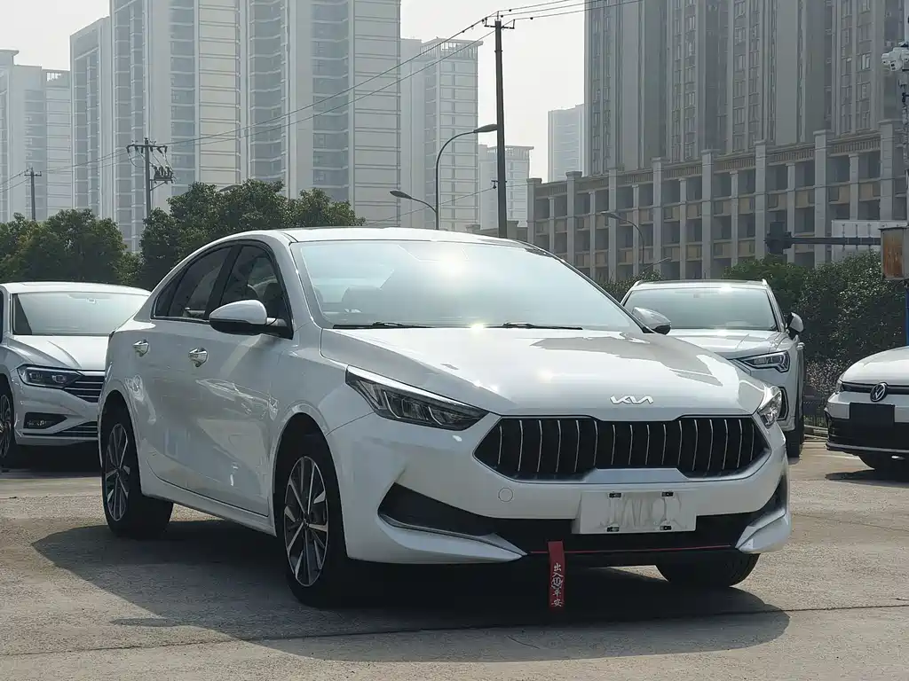 Kia K3 2021 1.5L CVT Fashion Edition купить на сайте DeffCars