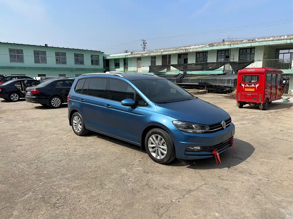 Touran 2021 Touran L 280TSI DSG Fashion Edition 7 seats купить на сайте DeffCars
