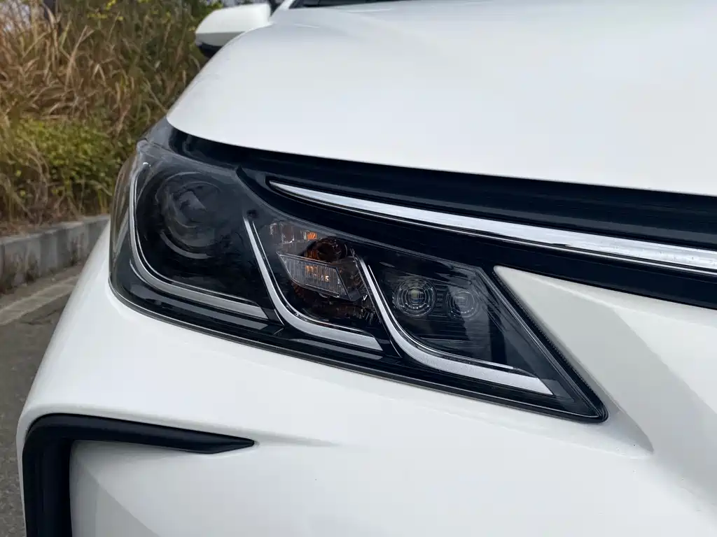 Corolla 2021 1.2T S-CVT Elite PLUS Edition купить на сайте DeffCars