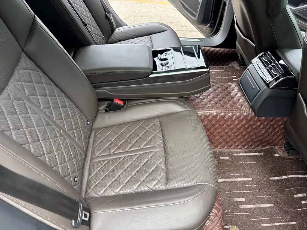 Audi A8 2022 A8L 50 TFSI quattro Comfort Collection Edition купить на сайте DeffCars