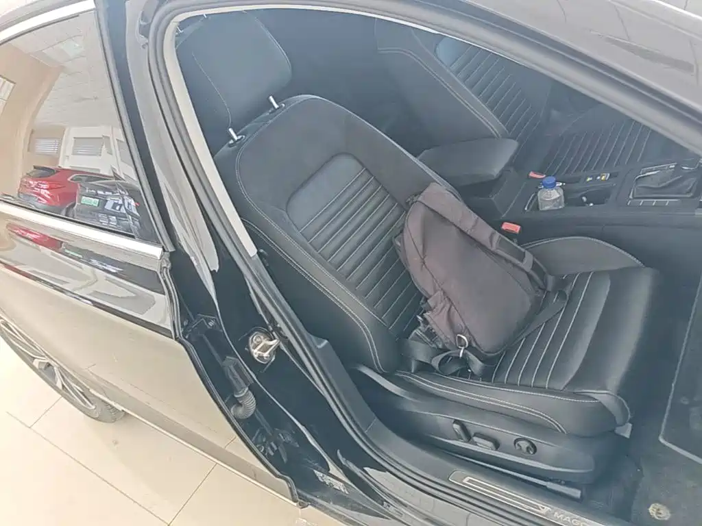 Magotan 2020 330TSI DSG leading model купить на сайте DeffCars