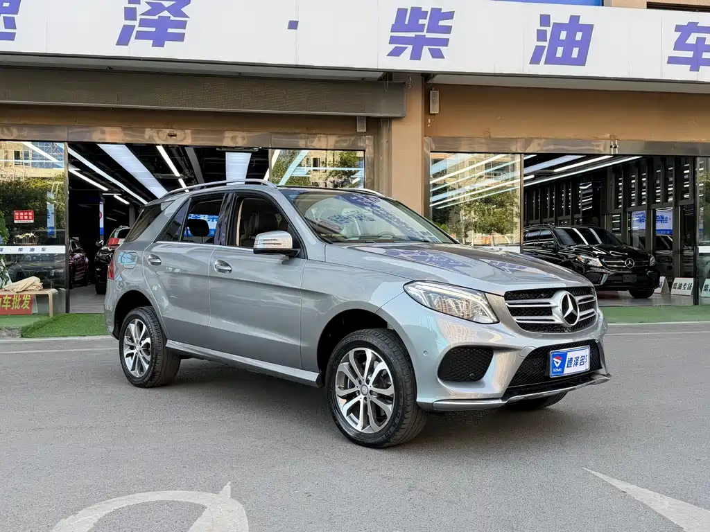 Mercedes-Benz GLE 2016 GLE 350 d 4MATIC купить на сайте DeffCars