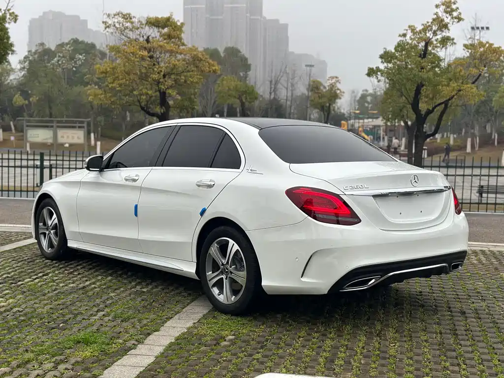 Mercedes-Benz C-Class 2020 facelift C 260 L sports version купить на сайте DeffCars