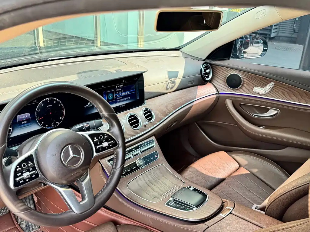 Mercedes-Benz E-Class 2019 E 200 L купить на сайте DeffCars