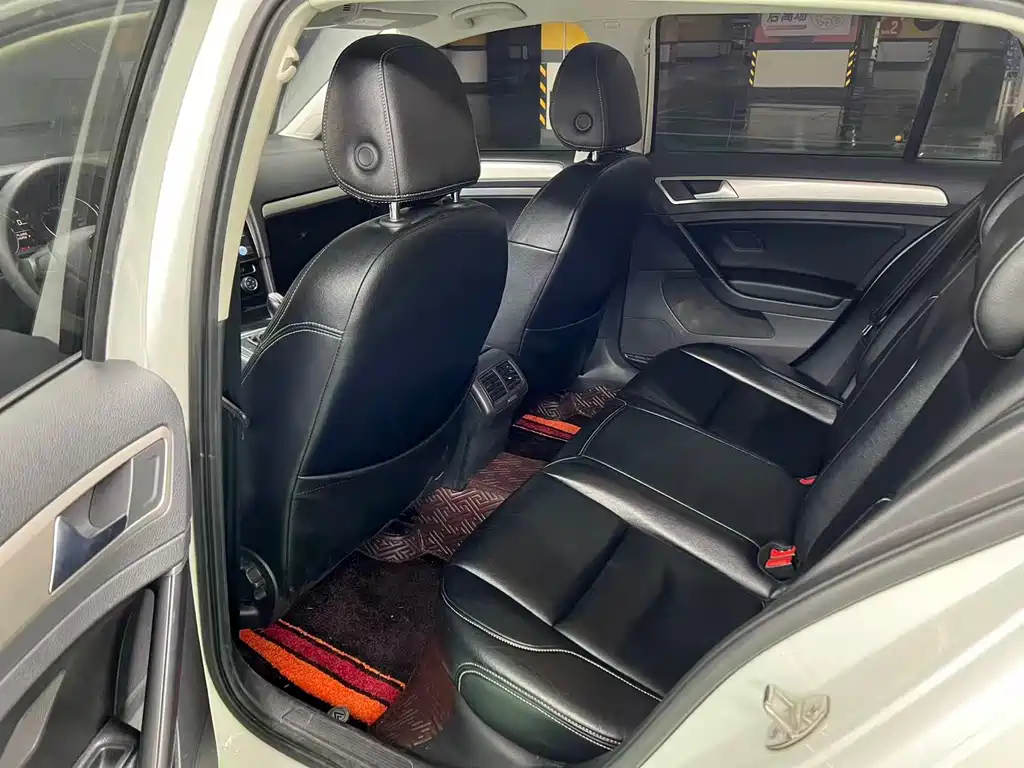 Golf 2018 1.6L automatic fashion model купить на сайте DeffCars