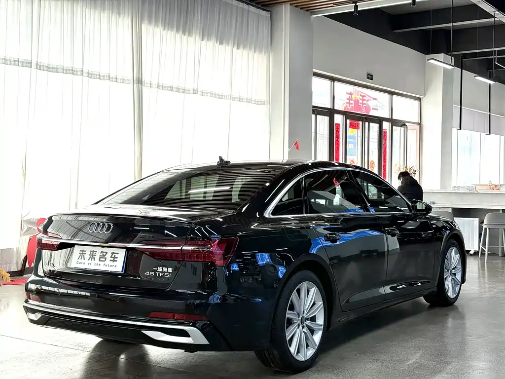 Audi A6L 2024 45 TFSI Premium Dynamic Model купить на сайте DeffCars
