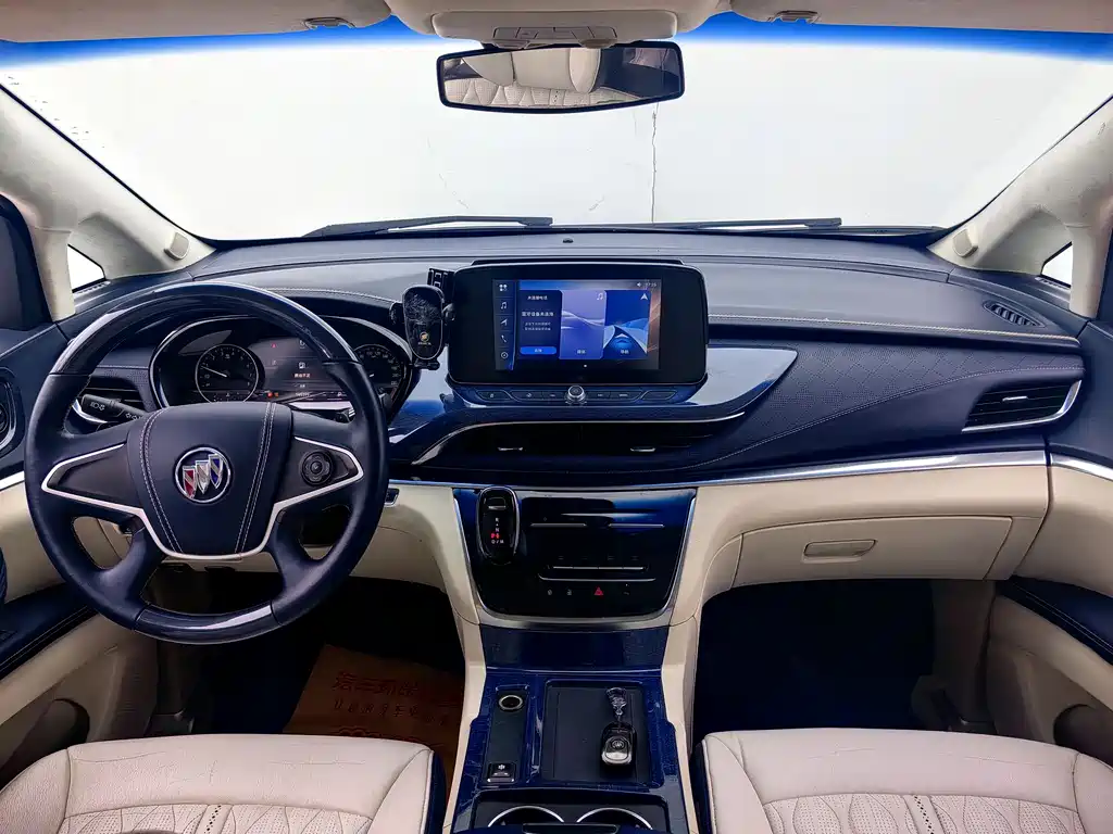 Buick GL8 2021 Land Business Class 652T Comfort купить на сайте DeffCars