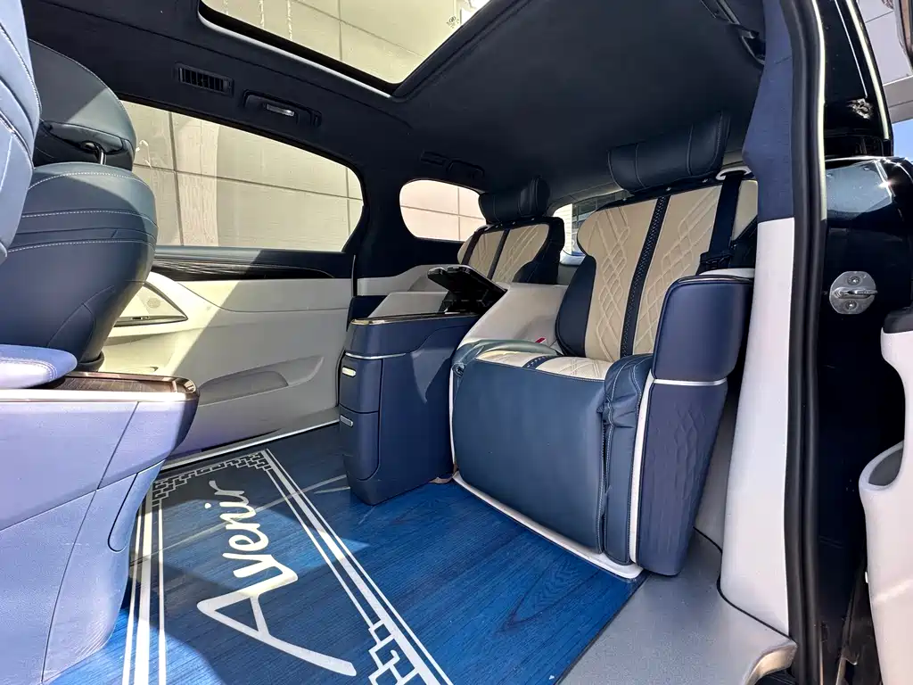 Buick GL8 2020 Avenir Four-seater Premium Edition купить на сайте DeffCars