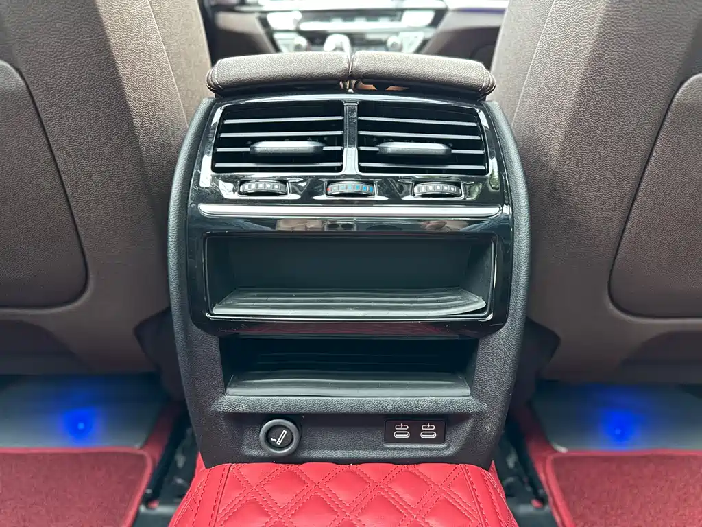 BMW 5 Series 2022 facelift 2 530Li leading model luxury package купить на сайте DeffCars