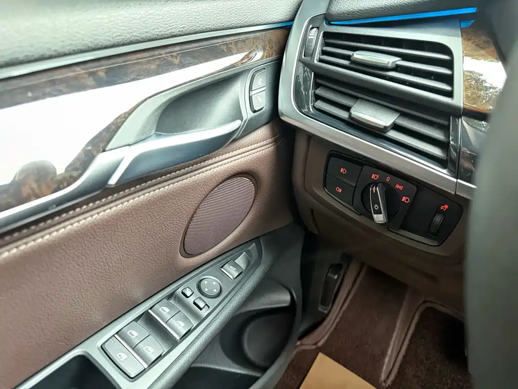 BMW X5 (imported) 2017 xDrive28i купить на сайте DeffCars