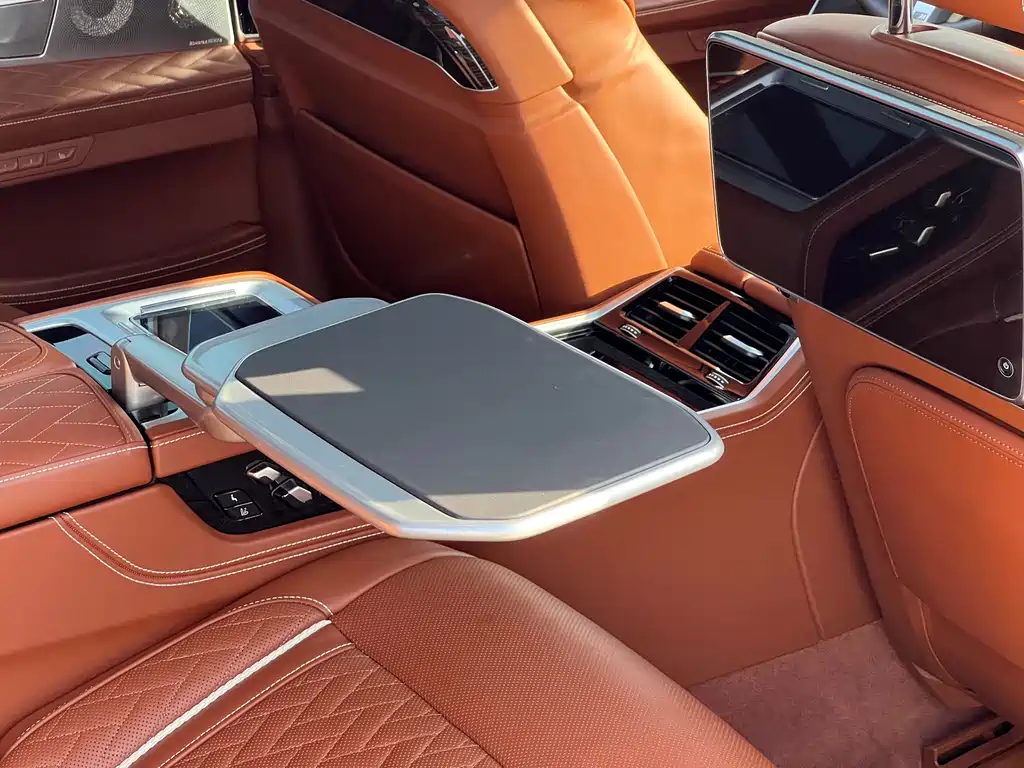 BMW 7 Series 2019 M760Li xDrive V12 Sports Package купить на сайте DeffCars