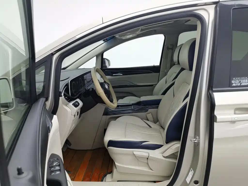 Buick GL8 2021 ES Lu Zun 653T Comfort Type купить на сайте DeffCars