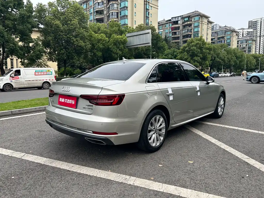 Audi A4L 2019 40 TFSI Enterprising National VI купить на сайте DeffCars