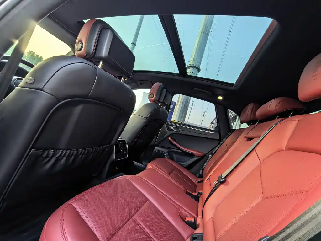 Macan 2023 Macan 2.0T купить на сайте DeffCars