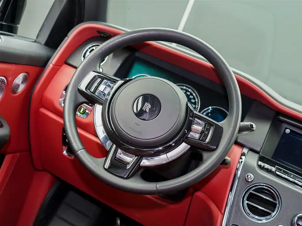 Cullinan 2018 four-seat version купить на сайте DeffCars