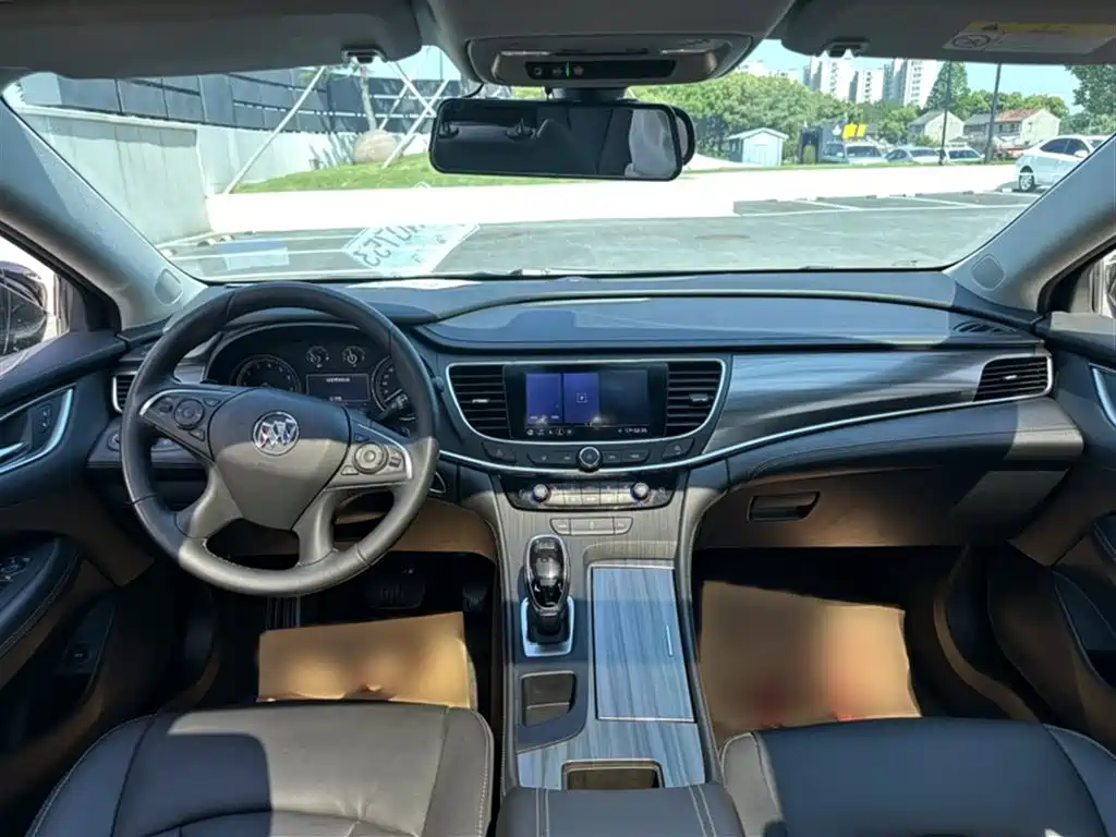 LaCrosse 2022 652T luxury model купить на сайте DeffCars