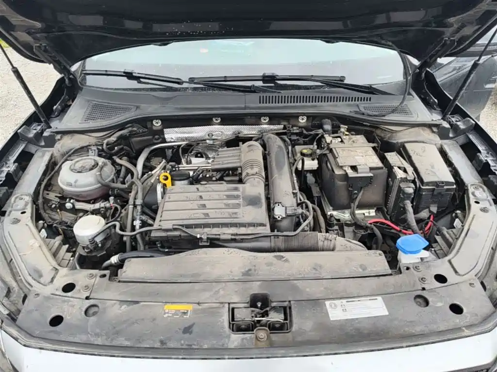 Passat 2025 Outstanding Model 280TSI Business Edition купить на сайте DeffCars