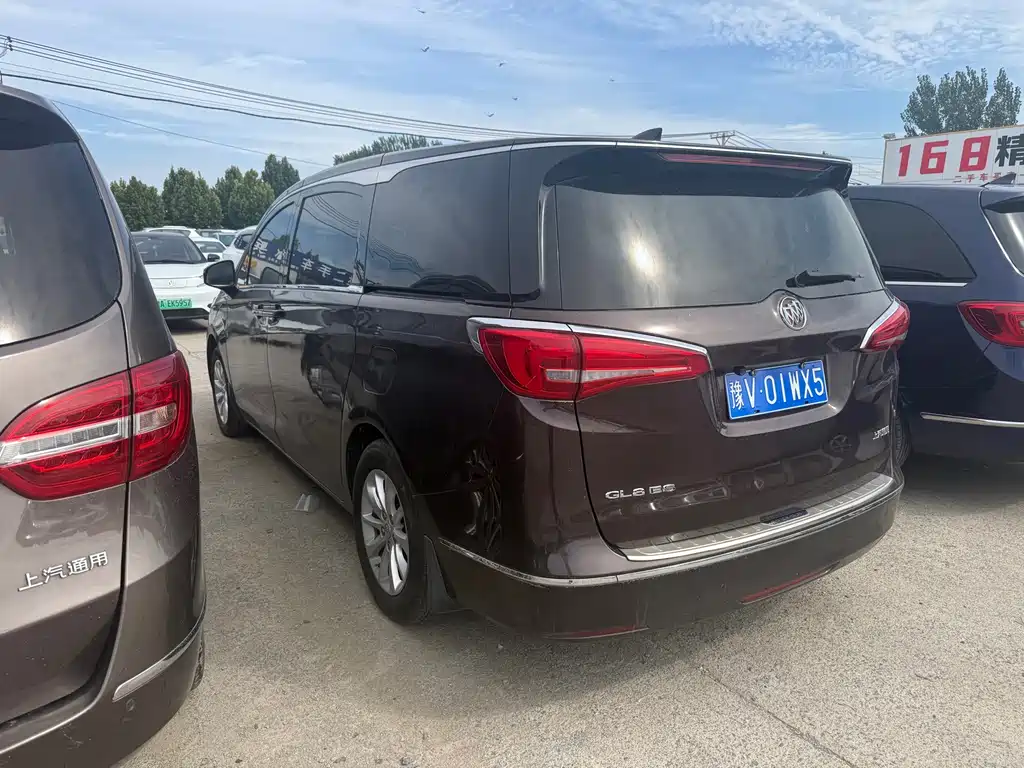 Buick GL8 2017 ES 28T Comfort Type National V купить на сайте DeffCars