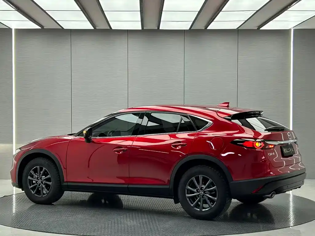 Mazda CX-4 2021 2.0L automatic two-wheel drive Blue Sky Exploration Edition купить на сайте DeffCars
