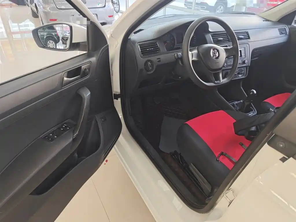Santana 2021 1.5L Manual Fashion Edition купить на сайте DeffCars