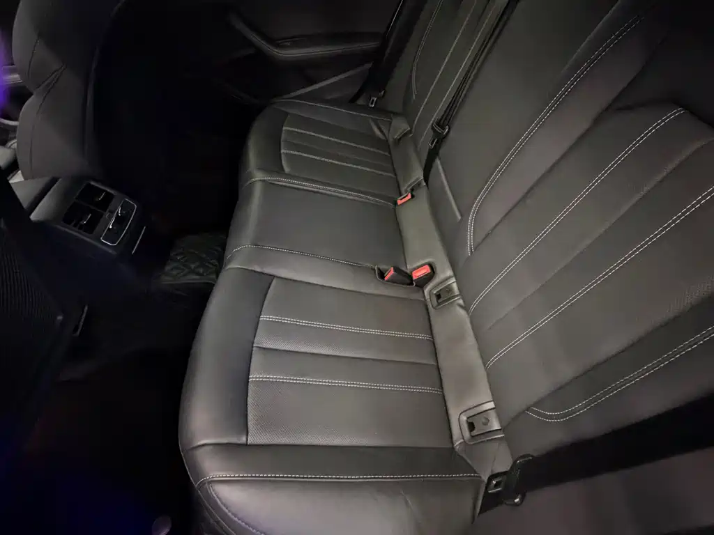 Audi A4L 2022 40 TFSI luxury and dynamic model купить на сайте DeffCars
