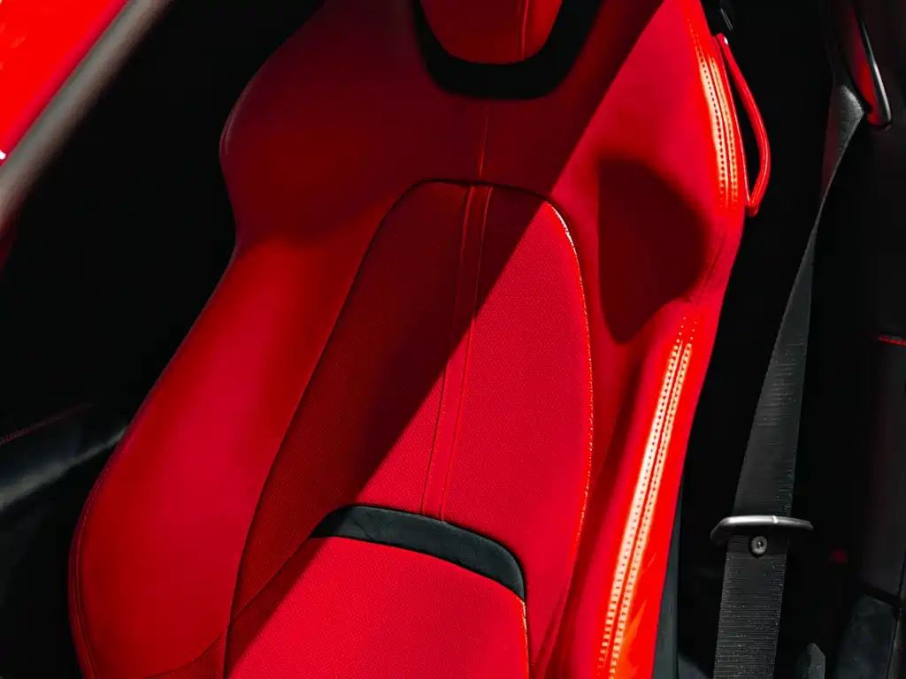 Roma 2020 3.9T V8 купить на сайте DeffCars