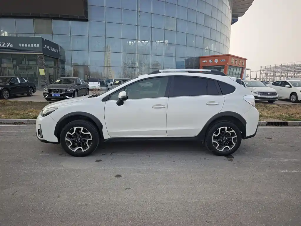 Subaru XV 2017 2.0i Elite Navigation Edition купить на сайте DeffCars