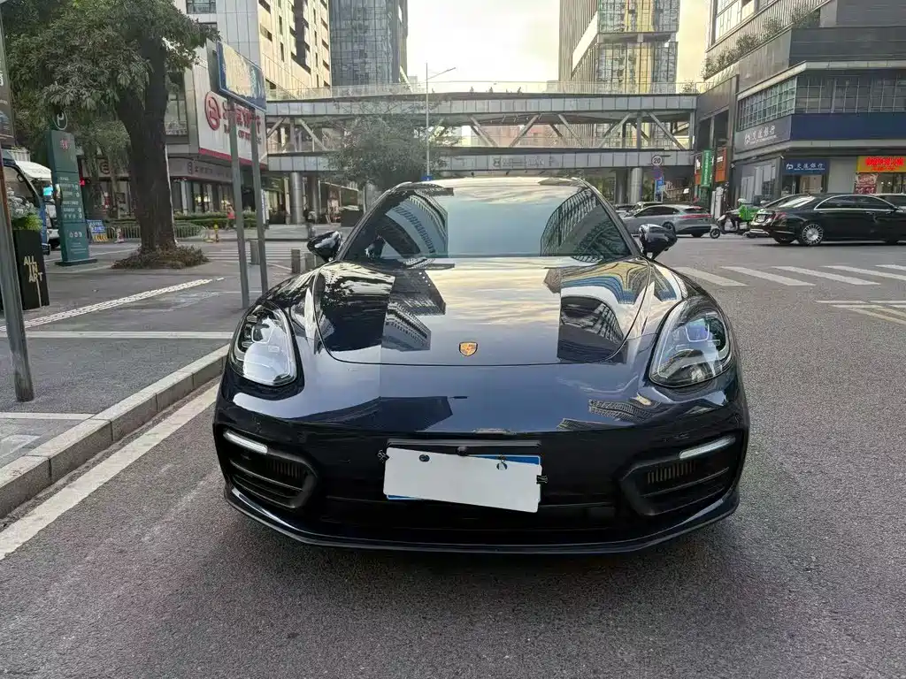Panamera 2023 Panamera Executive Extended Platinum Edition 2.9T купить на сайте DeffCars