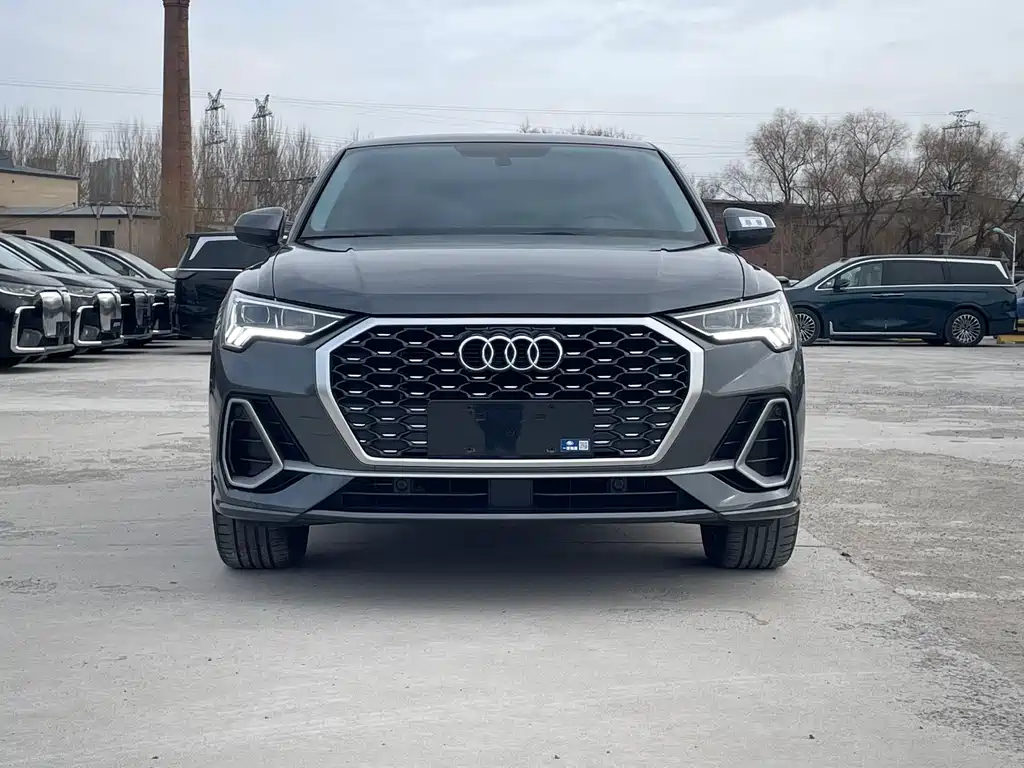 Audi Q3 Sportback 2021 40 TFSI Advanced Life Edition купить на сайте DeffCars