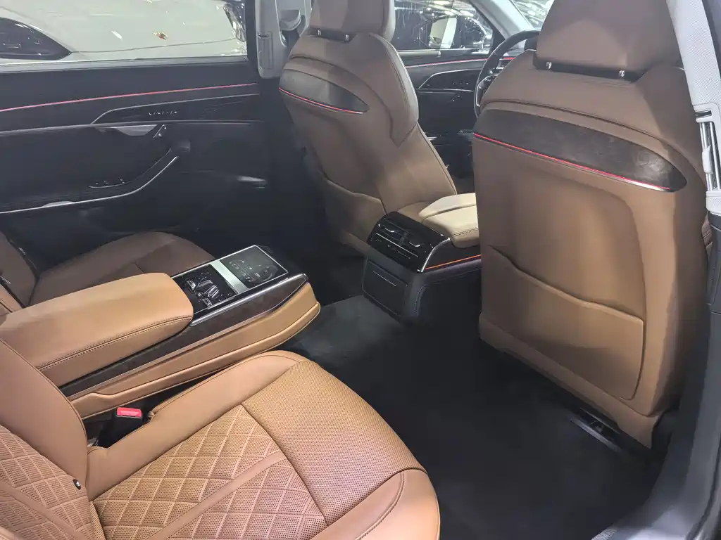 Audi A8 2023 A8L 50 TFSI quattro exclusive model купить на сайте DeffCars