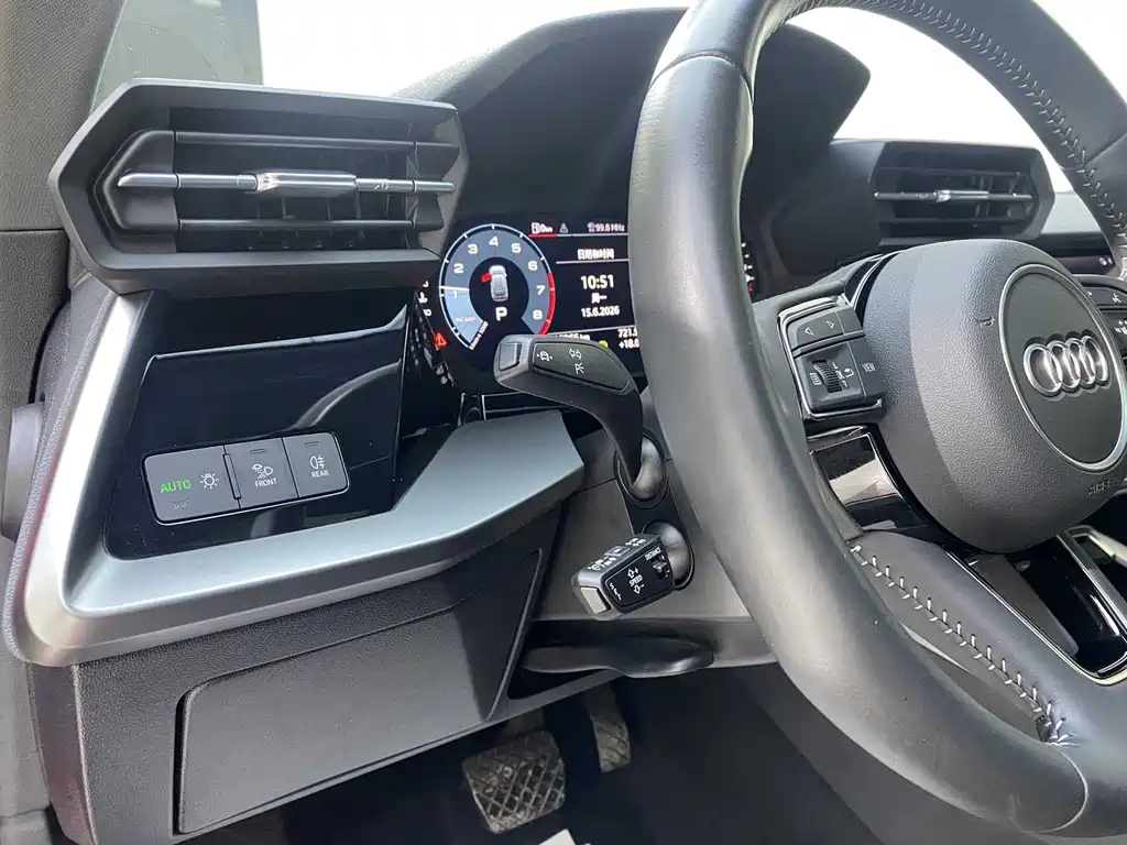Audi A3 2022 Sportback 35 TFSI Fashion Sporty купить на сайте DeffCars