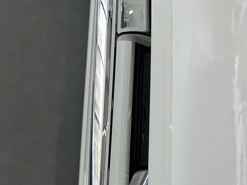 Mercedes-Benz E-Class 2024 E 260 L купить на сайте DeffCars