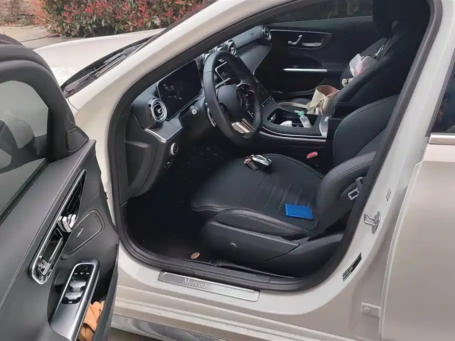 Mercedes-Benz C-Class 2024 facelift three C 260 L sports version купить на сайте DeffCars
