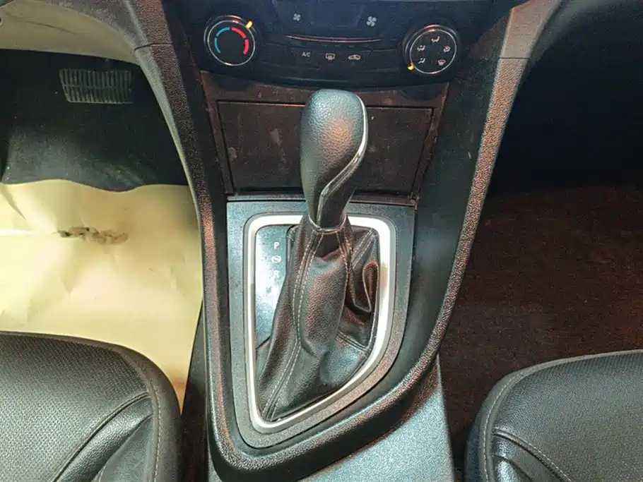 Yinglang 2021 model model 1.5L automatic elite model купить на сайте DeffCars