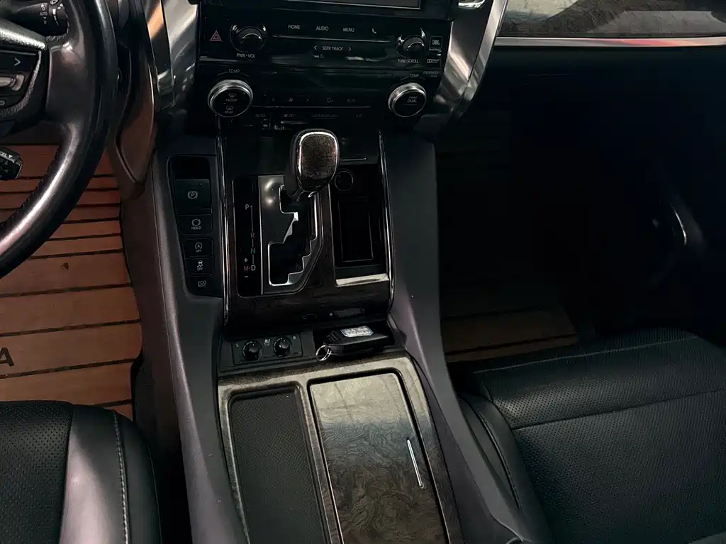 Alfa 2018 facelift 3.5L premium version купить на сайте DeffCars