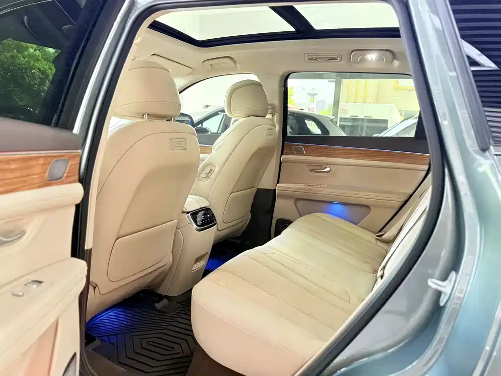 Wenjie M7 2024 1.5T Intelligent Driving Four-wheel Drive Ultra Version 5 Seats купить на сайте DeffCars