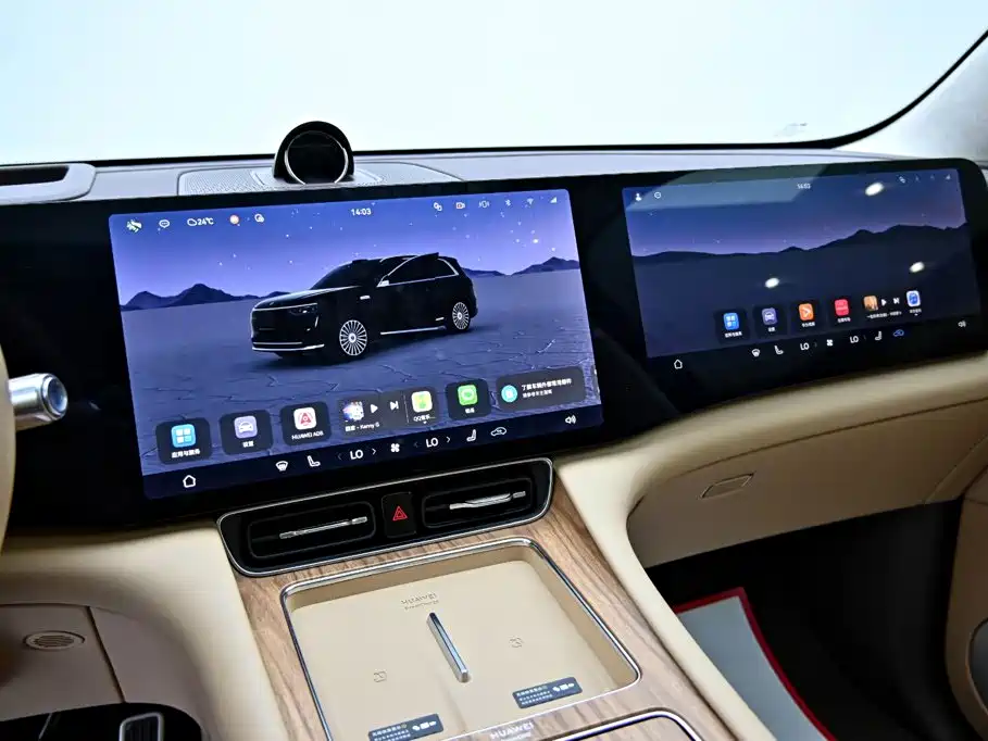 Wenjie M8 2025 extended range Ultra version 53.4kWh 6-seat version 192-line lidar) купить на сайте DeffCars