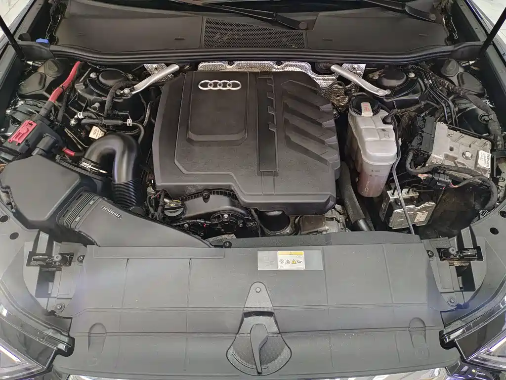 Audi A6L 2024 45 TFSI quattro premium dynamic model купить на сайте DeffCars