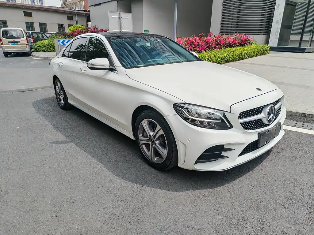Mercedes-Benz C-Class 2020 C 260 L Sports Edition купить на сайте DeffCars